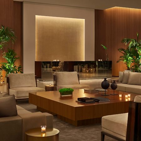 The Abu Dhabi Edition Esterno foto The lobby of the Mandarin Oriental, Tokyo