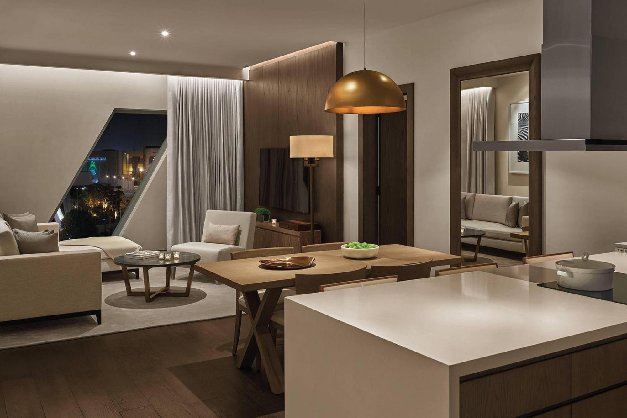 The Abu Dhabi Edition Esterno foto The interior of a typical apartment